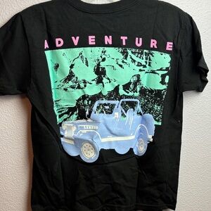 NWT Jeep Tee in Black with Pink Logo Adventure Laredo